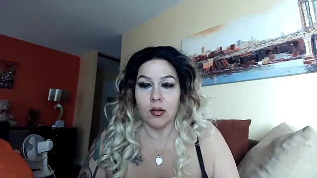 number1slut online show from 03/04/25, 04:30