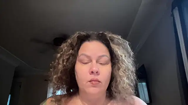 number1slut online show from 10/08/25, 01:20