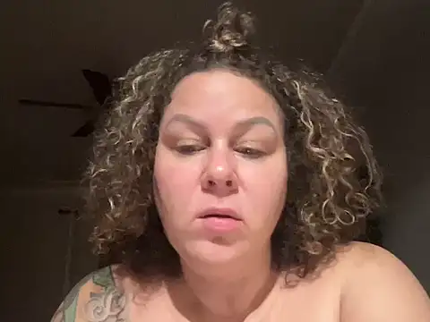 Snapshot of number1slut chatting on 11/19/25, 12:05 number1slut online show from 11/19/25, 12:05