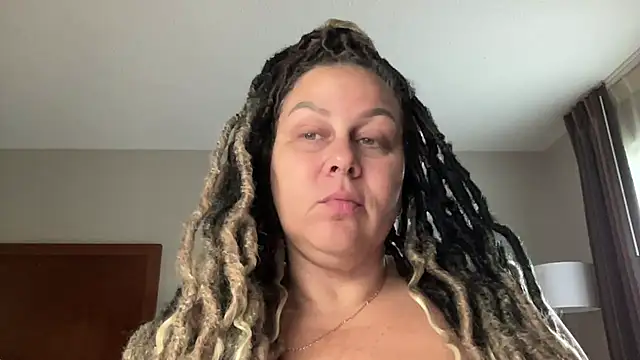 number1slut online show from 05/10/26, 09:42