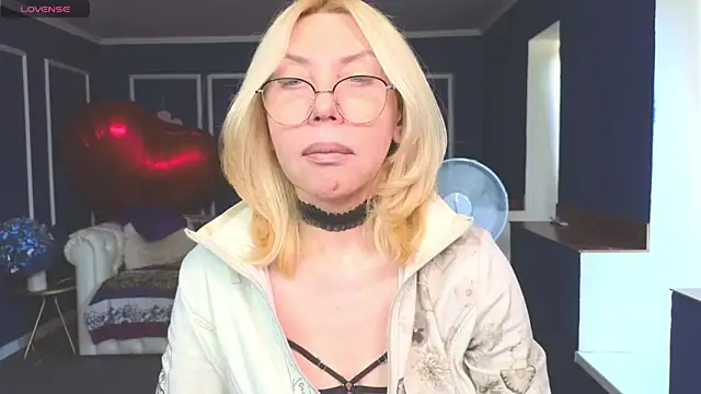 Wendy Waves online show from 06/18/26, 12:53