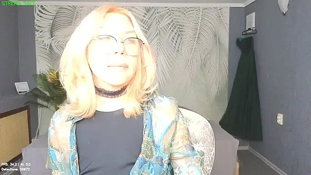 Wendy Waves online show from 06/28/26, 12:33