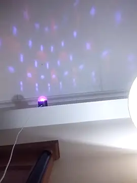 Snapshot of kaylikinky chatting on 11/08/25, 02:12 kaylikinky online show from 11/08/25, 02:12