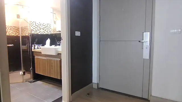 BigDickDaddddy online show from 11/17/25, 06:52