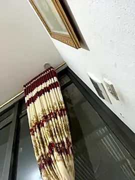 Nhung584 online show from 11/12/25, 01:00