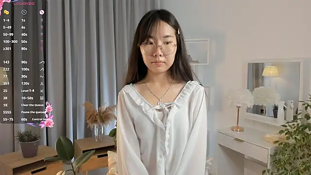 UdelaDodson online show from 09/14/25, 03:11