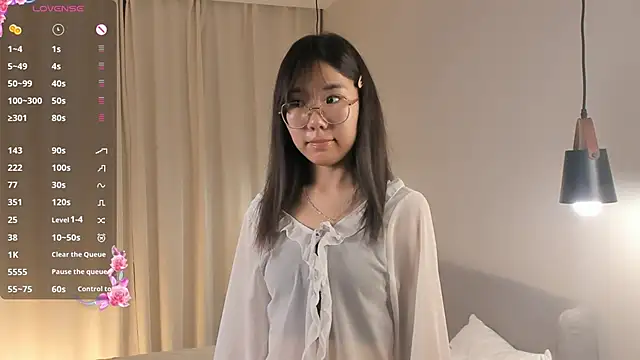 UdelaDodson online show from 09/17/25, 03:03