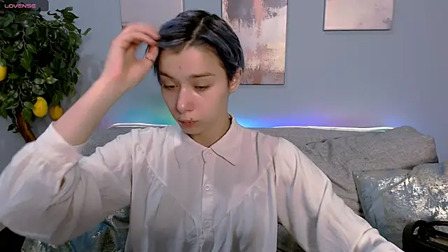 SophieAsh online show from 09/25/25, 06:50