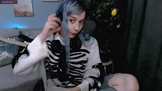 SophieAsh online show from 09/26/25, 06:28