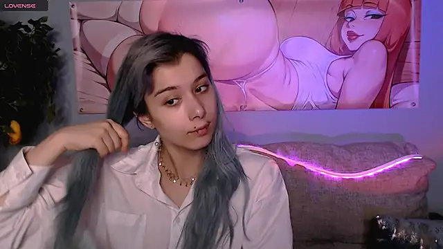 SophieAsh online show from 10/05/25, 08:34