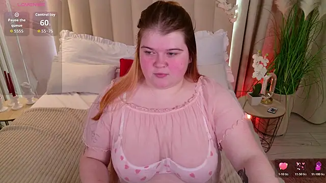 Mia Ray online show from 02/27/26, 05:46