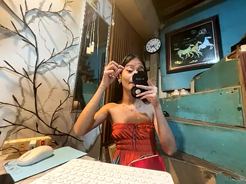 Snapshot of asya_chris chatting on 12/01/25, 11:26 asya chris online show from 12/01/25, 11:26