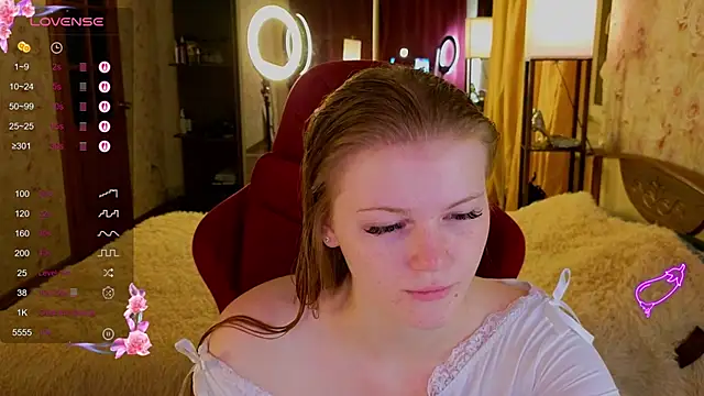 Snapshot of Jenny_Skinner20 chatting on 10/22/25, 03:45 Jenny Skinner20 online show from 10/22/25, 03:45