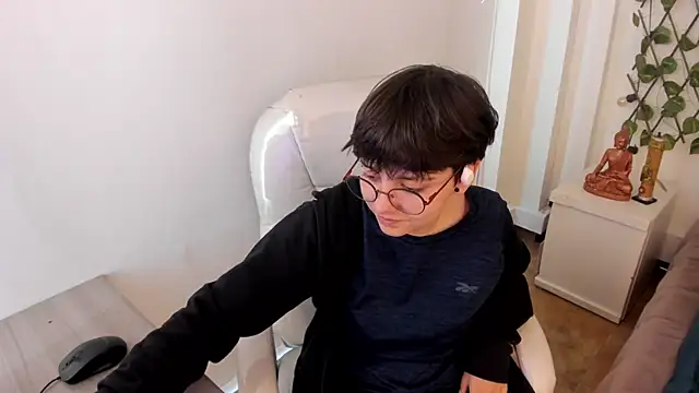 Nathaly ds online show from 11/23/25, 07:35