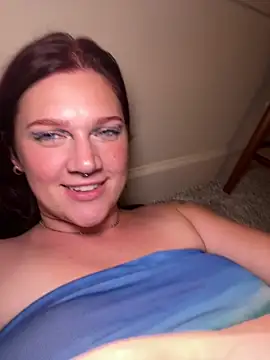 Snapshot of zarialove chatting on 09/10/25, 03:28 zarialove online show from 09/10/25, 03:28