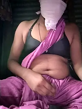 Snapshot of Rohit4500 chatting on 09/22/25, 01:51 Rohit4500 online show from 09/22/25, 01:51