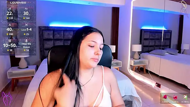 Snapshot of sofiacaramel chatting on 11/15/25, 07:54 sofiacaramel online show from 11/15/25, 07:54