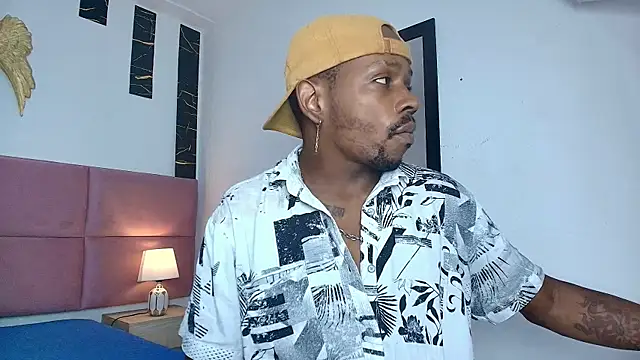 Snapshot of muller_asher chatting on 09/20/25, 04:13 muller asher online show from 09/20/25, 04:13