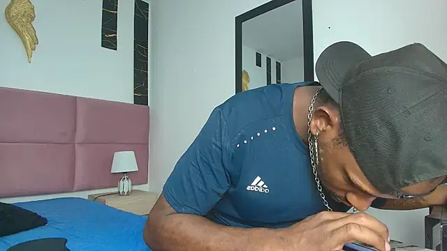 Snapshot of muller_asher chatting on 09/21/25, 03:30 muller asher online show from 09/21/25, 03:30