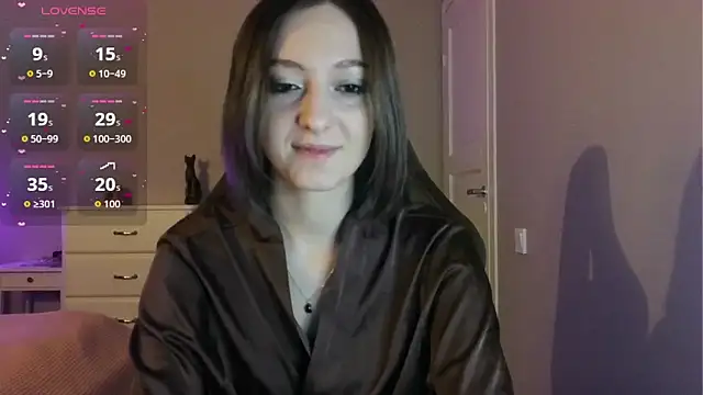 Snapshot of white_liillyy chatting on 05/14/26, 08:59 white liillyy online show from 05/14/26, 08:59