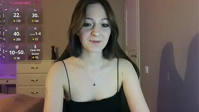 Snapshot of white_liillyy chatting on 05/17/26, 09:11 white liillyy online show from 05/17/26, 09:11