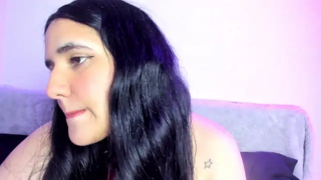 OnlyCurvySofi online show from 10/27/25, 12:26