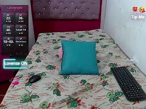 05melany online show from 09/24/25, 01:53