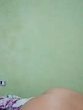 Snapshot of NicollMousse chatting on 09/13/25, 04:56 NicollMousse online show from 09/13/25, 04:56