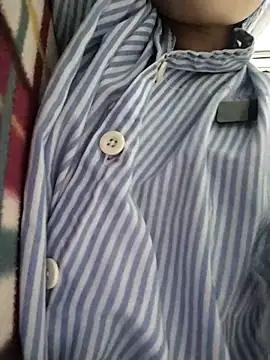 Snapshot of Windy_sexyy chatting on 11/08/25, 09:20 Windy sexyy online show from 11/08/25, 09:20