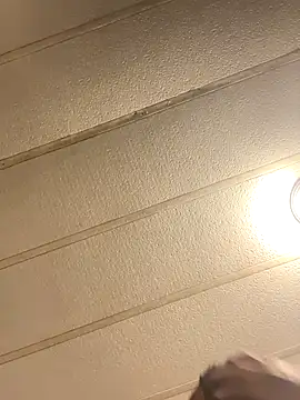 Snapshot of tyrek5051 chatting on 10/29/25, 06:59 tyrek5051 online show from 10/29/25, 06:59