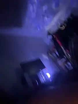 Snapshot of tyrek5051 chatting on 11/24/25, 09:03 tyrek5051 online show from 11/24/25, 09:03