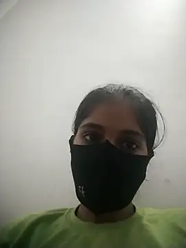 Snapshot of Sexey-Puja chatting on 09/24/25, 05:16 Sexey-Puja online show from 09/24/25, 05:16