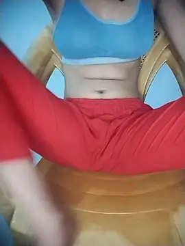 Snapshot of Sexey-Puja chatting on 10/02/25, 03:24 Sexey-Puja online show from 10/02/25, 03:24