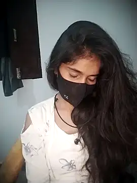 Snapshot of Sexey-Puja chatting on 10/05/25, 02:59 Sexey-Puja online show from 10/05/25, 02:59