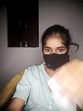 Snapshot of Sexey-Puja chatting on 10/08/25, 03:53 Sexey-Puja online show from 10/08/25, 03:53