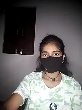 Snapshot of Sexey-Puja chatting on 10/22/25, 01:39 Sexey-Puja online show from 10/22/25, 01:39