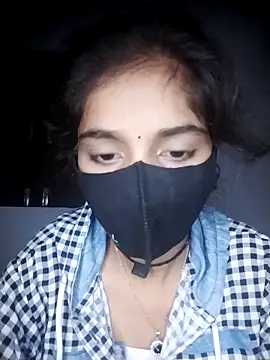 Snapshot of Sexey-Puja chatting on 10/24/25, 02:30 Sexey-Puja online show from 10/24/25, 02:30