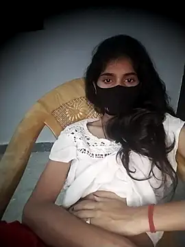 Snapshot of Sexey-Puja chatting on 10/26/25, 12:49 Sexey-Puja online show from 10/26/25, 12:49