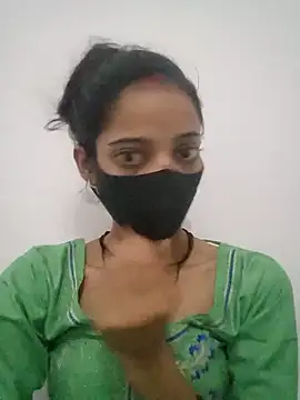 Snapshot of Sexey-Komal chatting on 10/23/25, 01:27 Sexey-Komal online show from 10/23/25, 01:27