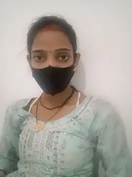 Snapshot of Sexey-Komal chatting on 10/25/25, 03:51 Sexey-Komal online show from 10/25/25, 03:51