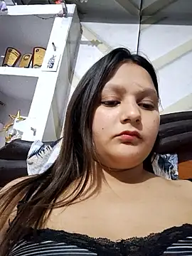 Snapshot of Anushka14321 chatting on 11/15/25, 06:59 Anushka14321 online show from 11/15/25, 06:59