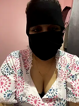  Jori  online show from 10/26/25, 09:42