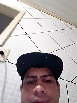 paulinhogostosinho online show from 10/05/25, 03:27