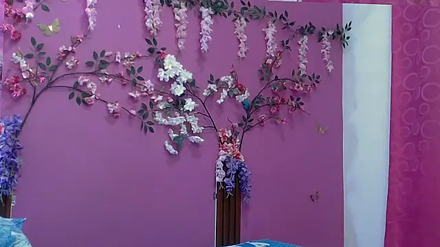 Snapshot of skinnybarbie022 chatting on 01/07/26, 11:18 skinnybarbie022 online show from 01/07/26, 11:18