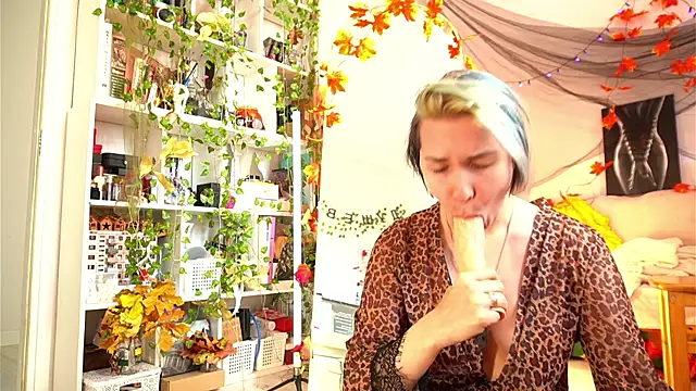 Snapshot of Sova173 chatting on 10/01/25, 10:10 Sova173 online show from 10/01/25, 10:10