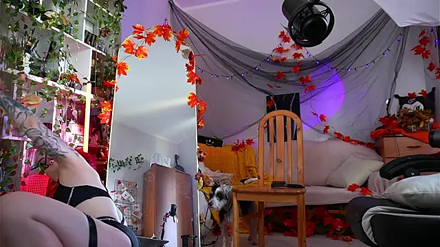 Snapshot of Sova173 chatting on 10/07/25, 11:29 Sova173 online show from 10/07/25, 11:29