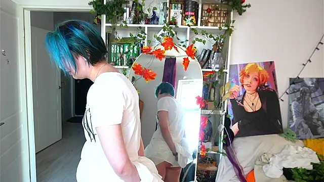 Snapshot of Sova173 chatting on 10/17/25, 11:13 Sova173 online show from 10/17/25, 11:13