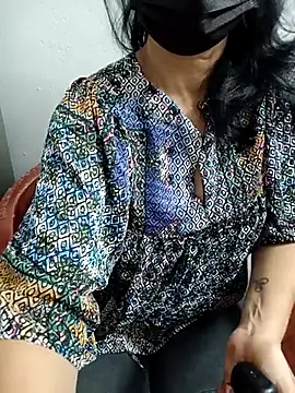 ammala honey online show from 09/25/25, 03:16