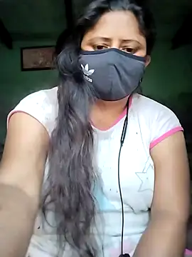 Snapshot of Sexey-Rani chatting on 10/27/25, 04:16 Sexey-Rani online show from 10/27/25, 04:16