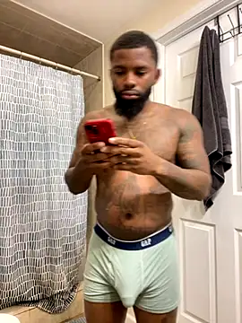 Snapshot of StandOnthatboy chatting on 09/19/25, 11:33 StandOnthatboy online show from 09/19/25, 11:33